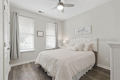Welcome home to this pristine gem in the gated Reserve section - photo 35