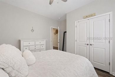 Welcome home to this pristine gem in the gated Reserve section - photo 36