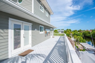Nestled on the picturesque shores of Ramrod Key, this stunning - photo 38