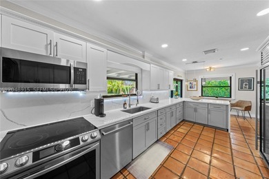 An exceptionally rare opportunity to own a gated estate on more - photo 42