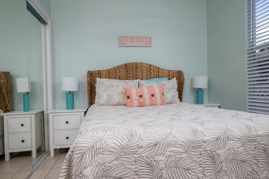 This charming 3-bedroom, 2-bath half-duplex has so much to - photo 12