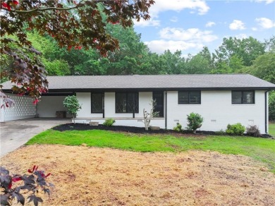 Lake Home For Sale in Gainesville, Georgia