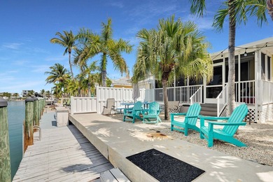 This charming 3-bedroom, 2-bath half-duplex has so much to - photo 28