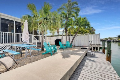 This charming 3-bedroom, 2-bath half-duplex has so much to - photo 29