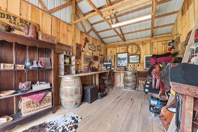 Welcome to your dream equestrian retreat, where timeless - photo 30
