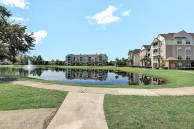 Lake Condo For Sale in Jacksonville, Florida