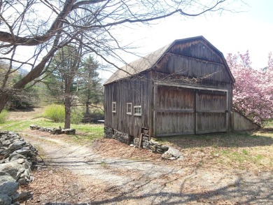 Lake Acreage Sale Pending in Mansfield, Connecticut