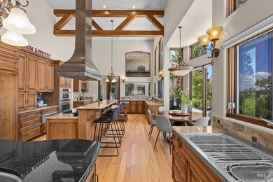 Perched along the rim in SpurWing's original estate section - photo 8