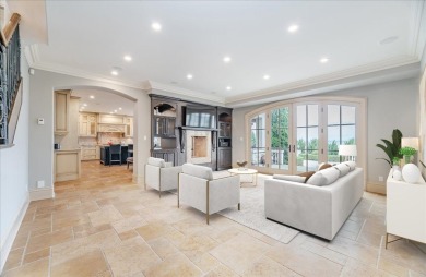 Stunning Waterfront Estate in Lincoln A Rare Opportunity! Set - photo 7