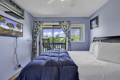 Welcome to Myrtle Beach Resort! This 2 bedroom 2 bath top floor - photo 12