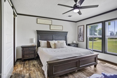 MOTIVATED SELLERS!! This beautiful, well-maintained home is - photo 5