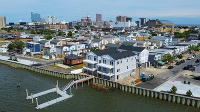 Combining luxury waterfront living with exceptional investment - photo 17