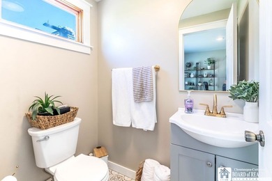 Are you looking for a spacious 3 bedroom, 1.5 bath home near all - photo 20