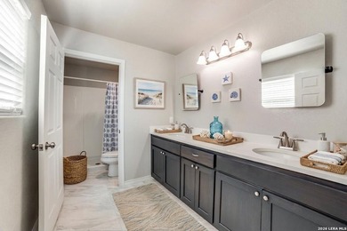 Rare opportunity to own a newer custom home in the Pebble Beach - photo 24
