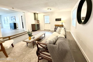 Stunning Fully Renovated Coastal Retreat with Intracoastal Views - photo 32