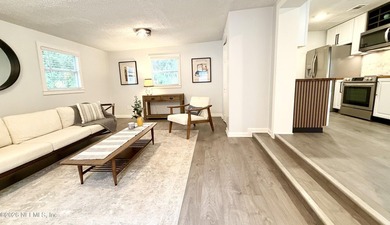 Stunning Fully Renovated Coastal Retreat with Intracoastal Views - photo 35