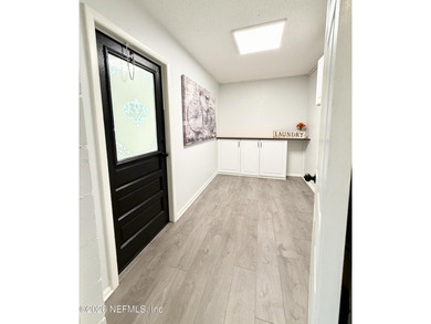 Stunning Fully Renovated Coastal Retreat with Intracoastal Views - photo 38