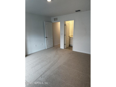 Almost new town-home, offers 3 bedrooms, 2.5 baths, and a 1-car - photo 45