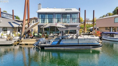 Lake Home For Sale in Portland, Oregon
