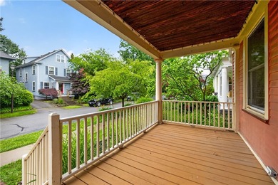 Ideally situated on a peaceful, tree-lined stretch of Brunswick - photo 3
