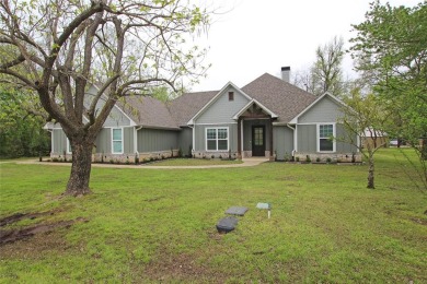 Lake Home Off Market in Chandler, Texas