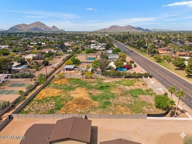 Prime nearly 1-acre lot in the heart of Scottsdale offering an - photo 12