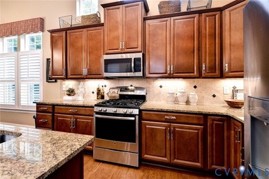 Welcome to 4211 Berry Square, tucked away on a quiet street in - photo 17