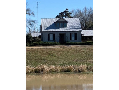 (private lake, pond, creek) Home For Sale in Tallulah Louisiana
