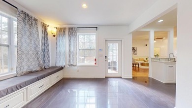 Are you looking for space, an amazing price and convenience to - photo 21