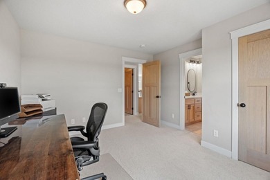 Luxury, location, and craftsmanship come together on this rare - photo 28