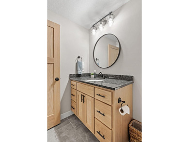 Luxury, location, and craftsmanship come together on this rare - photo 36