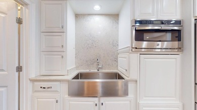 Are you looking for space, an amazing price and convenience to - photo 41