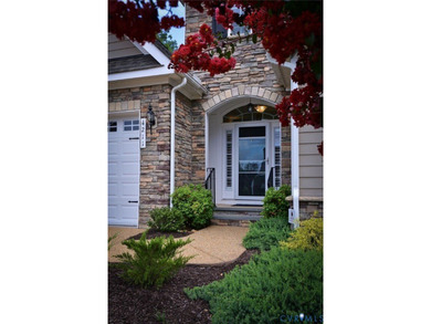 Welcome to 4211 Berry Square, tucked away on a quiet street in - photo 44