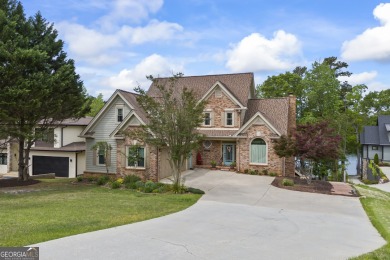 Lake Home For Sale in Lavonia, Georgia