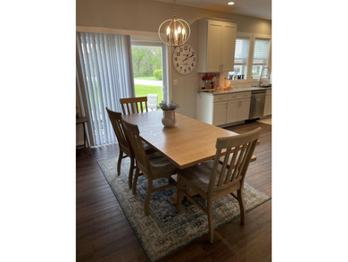 PRICE IMPROVEMENT! A sudden job transfer makes this stunning - photo 23