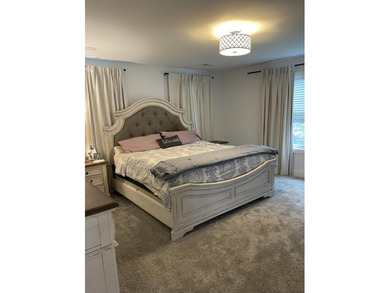 PRICE IMPROVEMENT! A sudden job transfer makes this stunning - photo 31