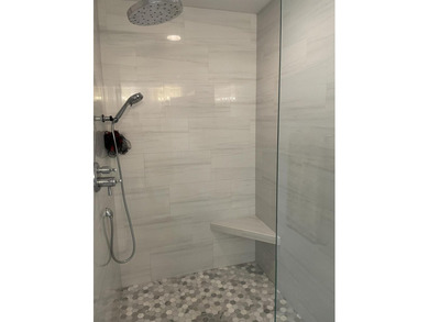 PRICE IMPROVEMENT! A sudden job transfer makes this stunning - photo 36