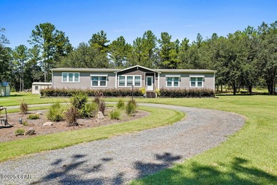 Lake Seminole Home For Sale in Sneads Florida