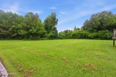 Escape to the peace and privacy of country living with this - photo 33