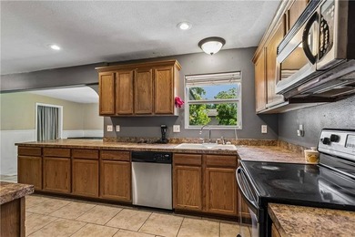 Great home located in the heart of Slidell. Lots of bonus space - photo 7