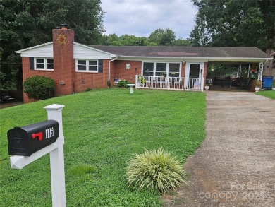 Lake Rhodhiss Home For Sale in Valdese North Carolina