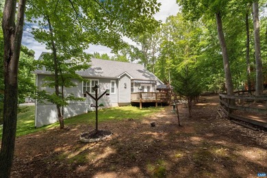 Rare opportunity to have multi generational home or room for - photo 11