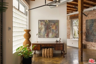 A rare opportunity to own a piece of Venice history, 122 Mildred - photo 12