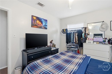Fantastic 4 bedroom 1 bath home in a wonderful quiet westside - photo 14