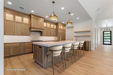 Experience luxury lake living in this stunning new construction - photo 18