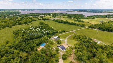 Experience luxury lake living in this stunning new construction - photo 30