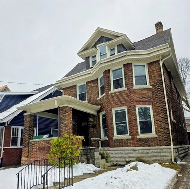 Lake Erie Home For Sale in Erie Pennsylvania