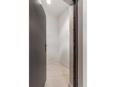 Experience luxury lake living in this stunning new construction - photo 38