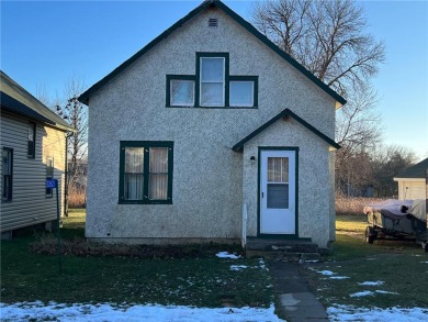 Brainerd Lakes Home Sale Pending in Cuyuna Minnesota