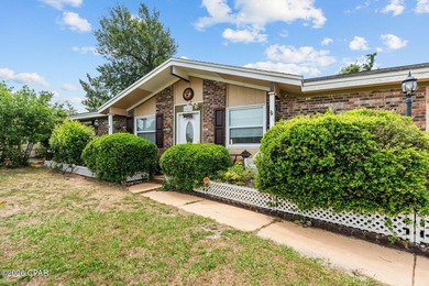 ***CURRENTLY UNDER CONTRACT, SELLER WILL CONSIDER BACKUP - photo 4